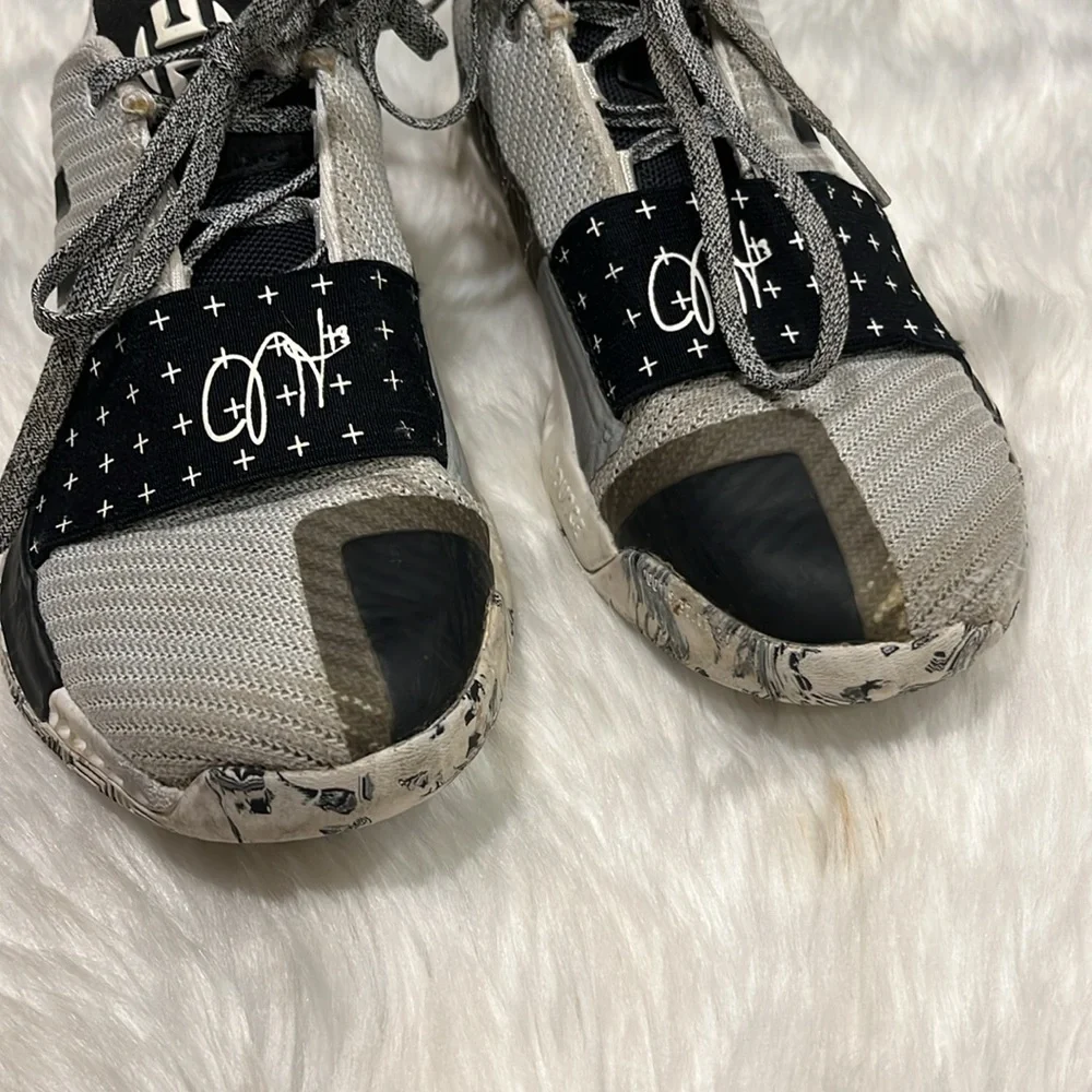 Adidas Harden Volume 3 Supernova Sneakers Kids Gray Black Size 3 1/2